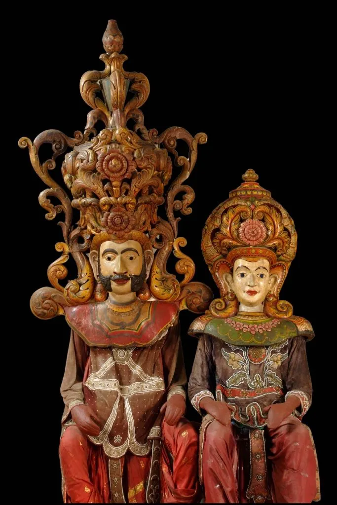 Raja Kolama — related artifact at Ariyapla Mask Museum