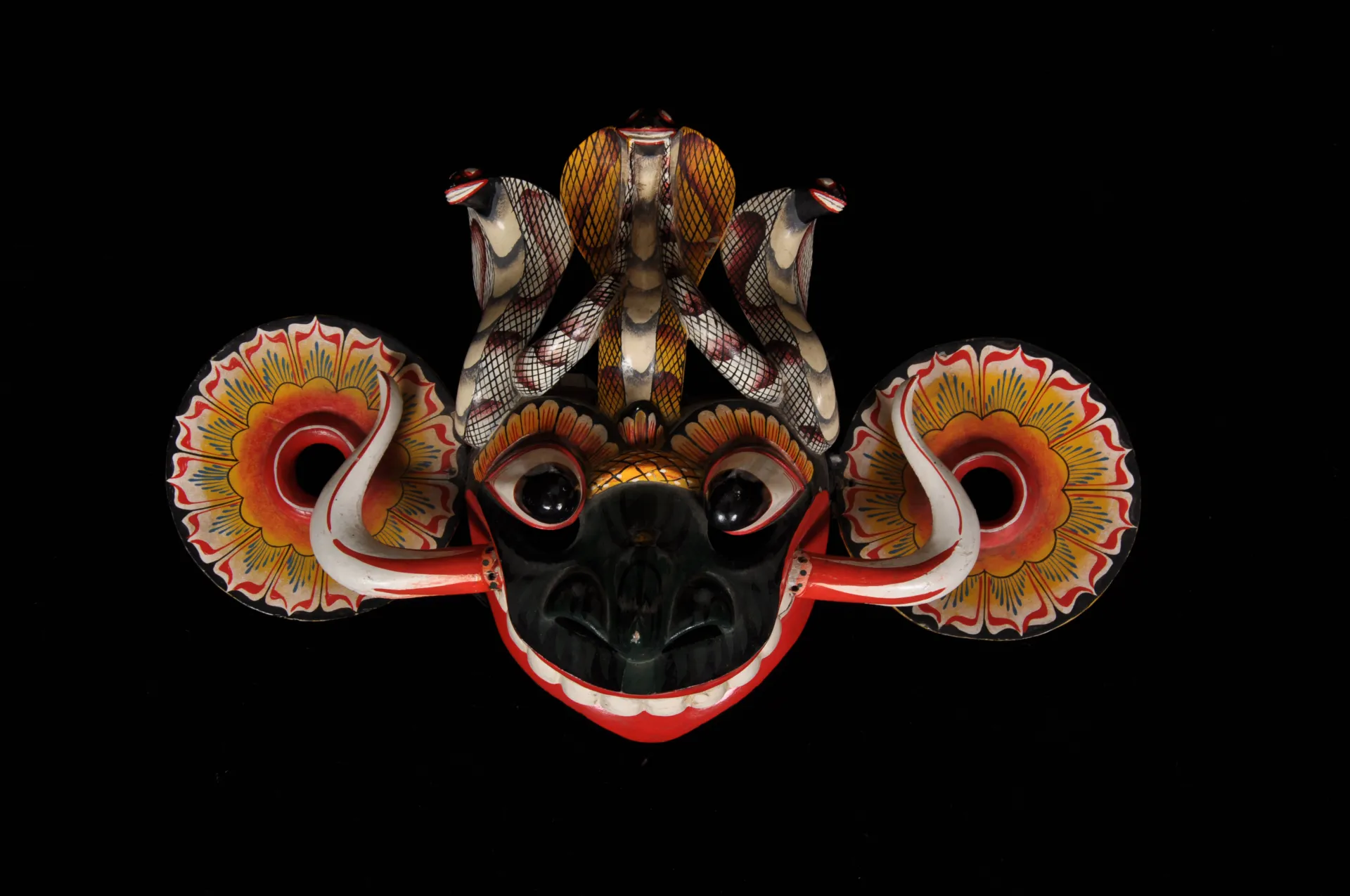 Gara Yaka — related artifact at Ariyapla Mask Museum