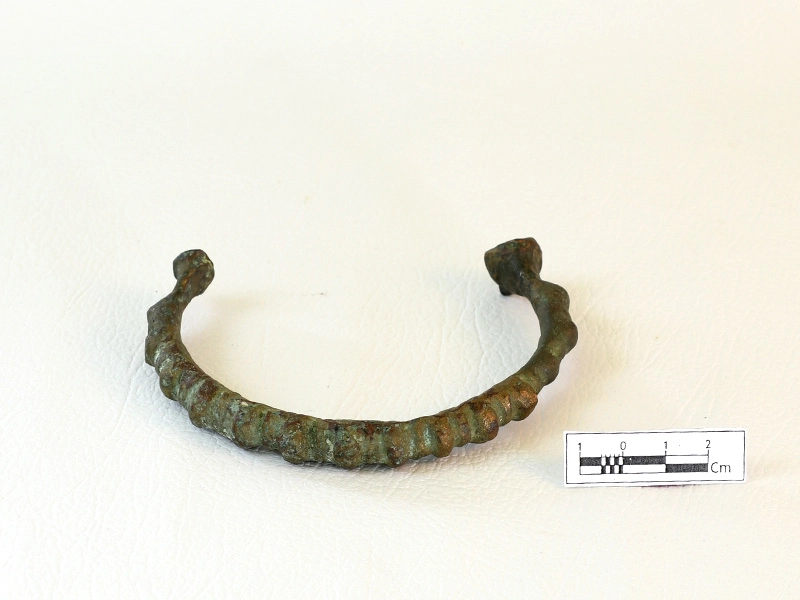 Metal handle — image 2