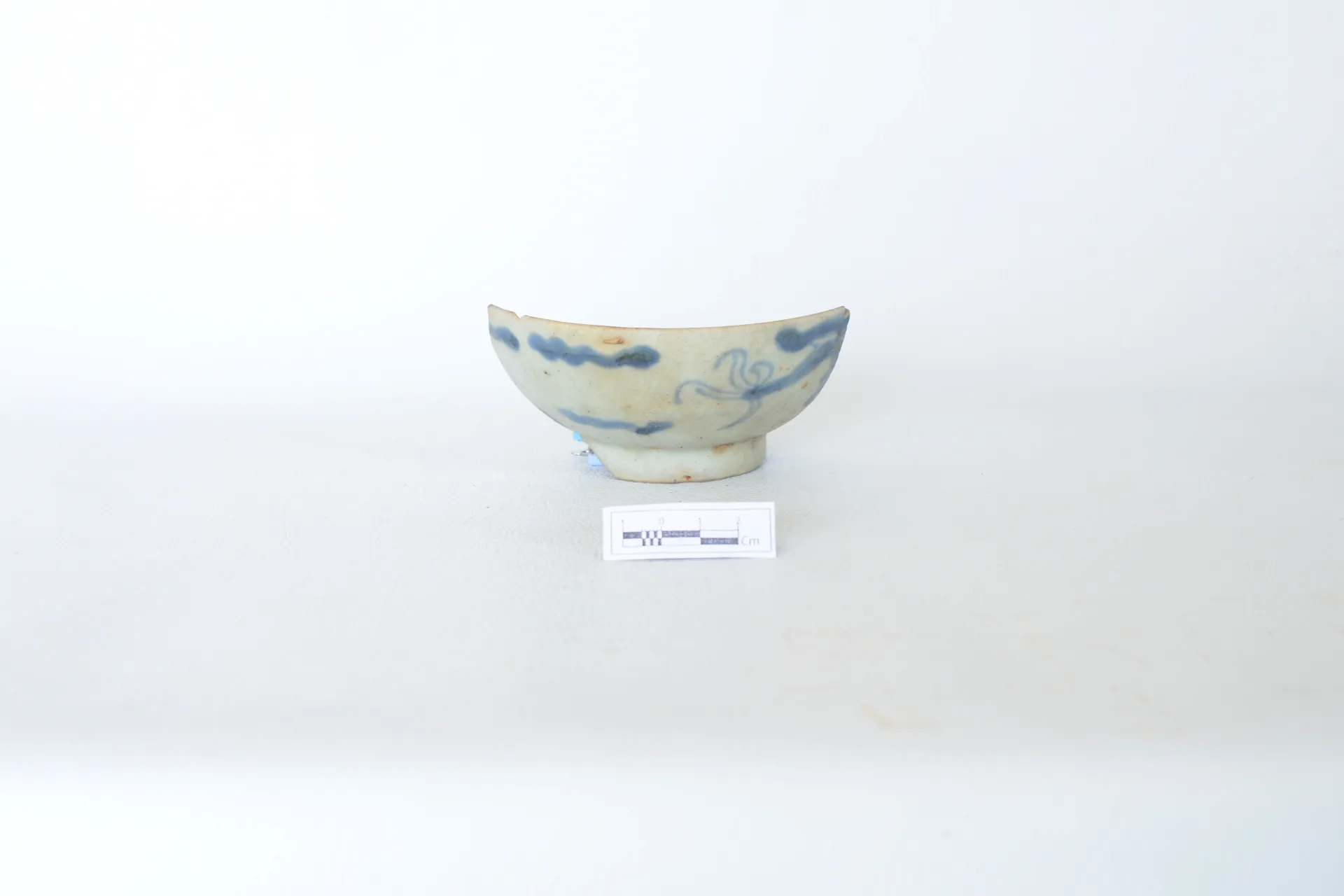 A piece of porcelain — image 2