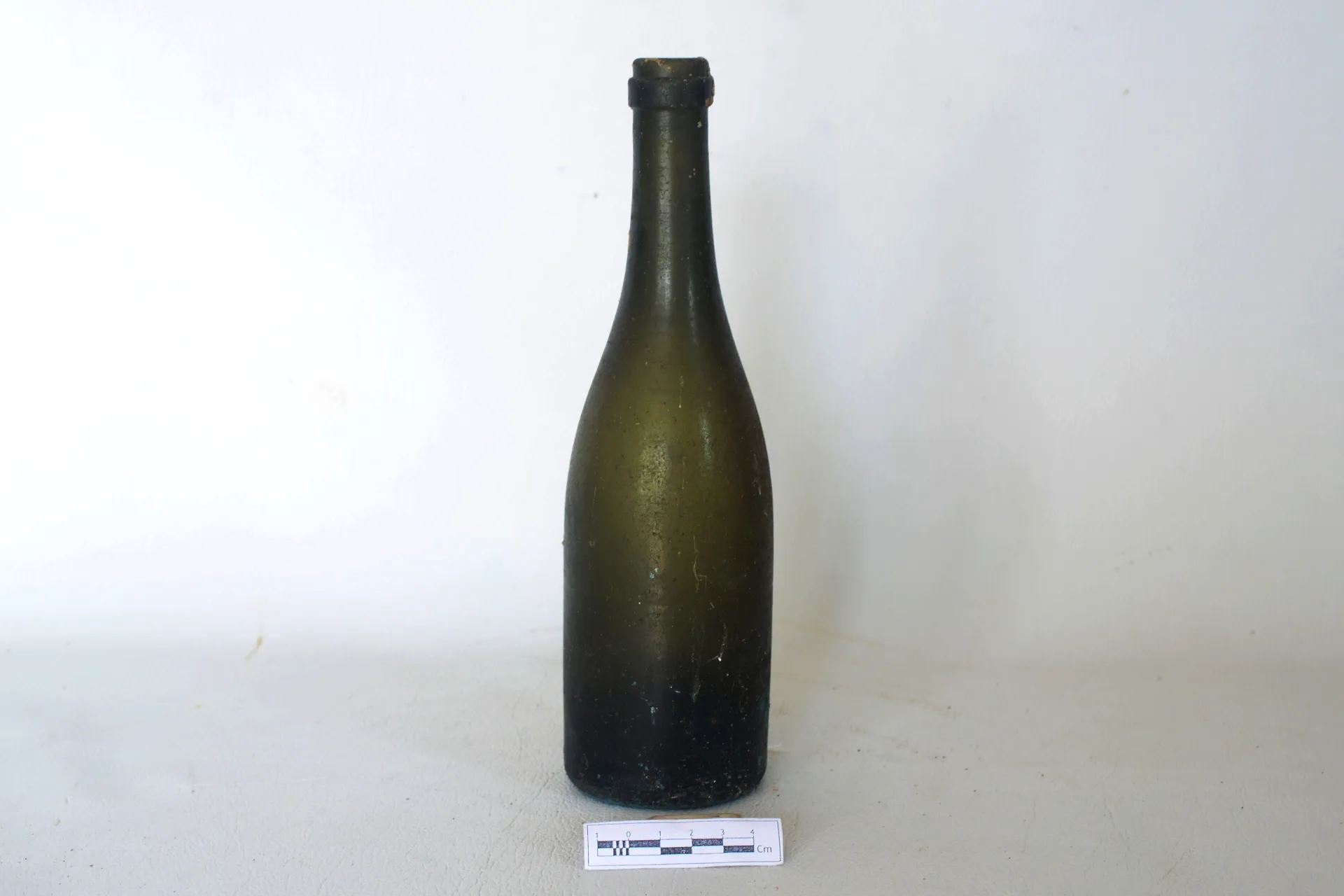 Glass Bottle-11 — Maritime Archaeology Museum