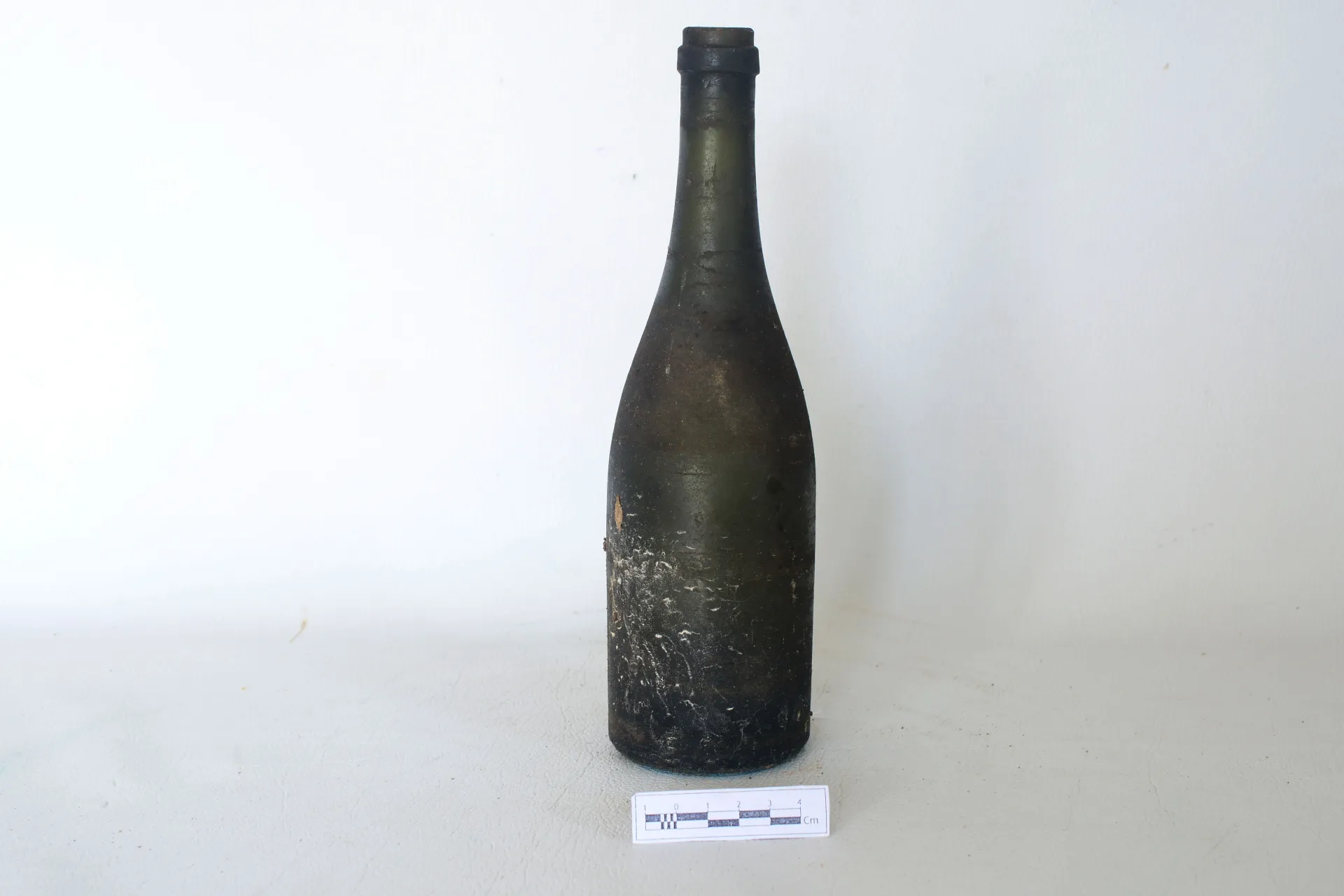 Glass Bottle-12 — Maritime Archaeology Museum
