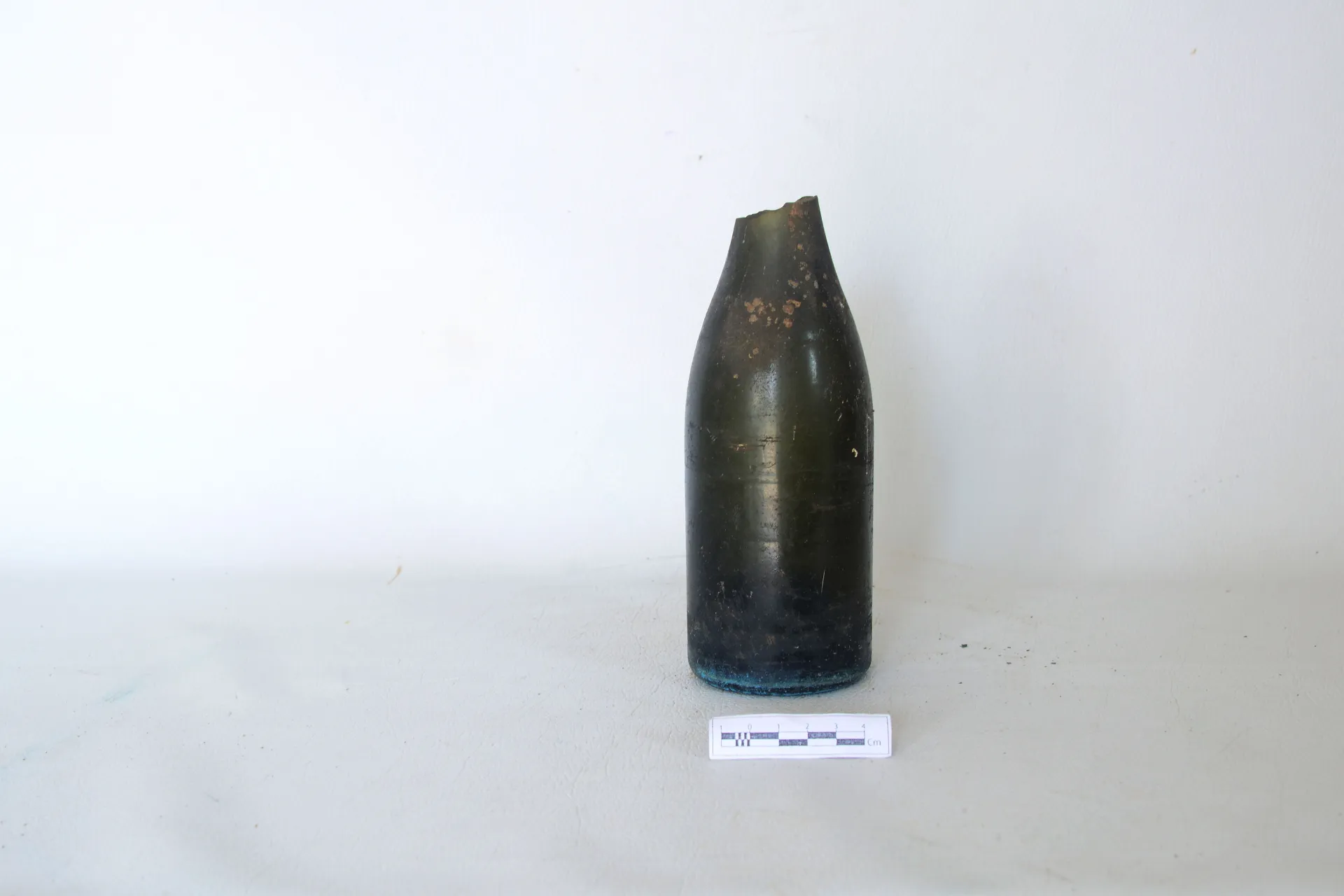Glass Bottle-18 — Maritime Archaeology Museum