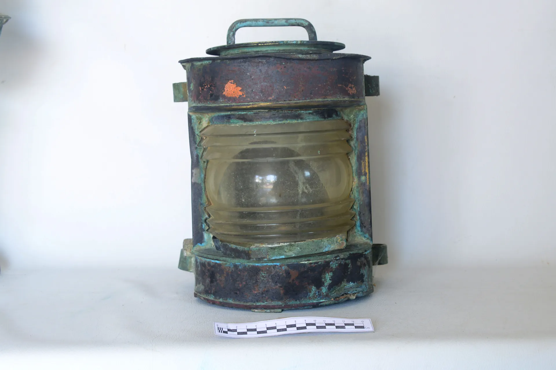 A Lamp - 01 — Maritime Archaeology Museum