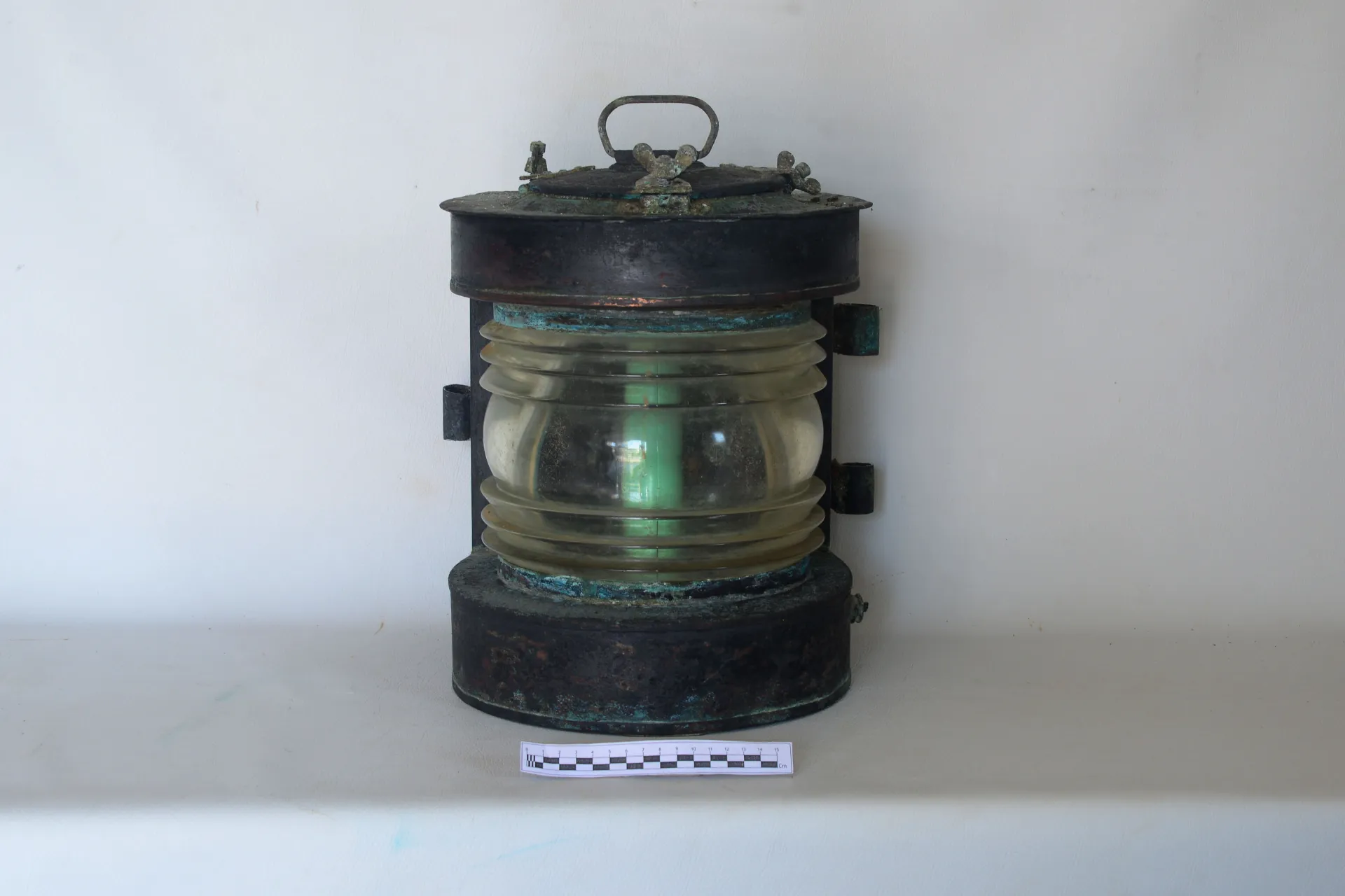 A Lamp -03 — Maritime Archaeology Museum