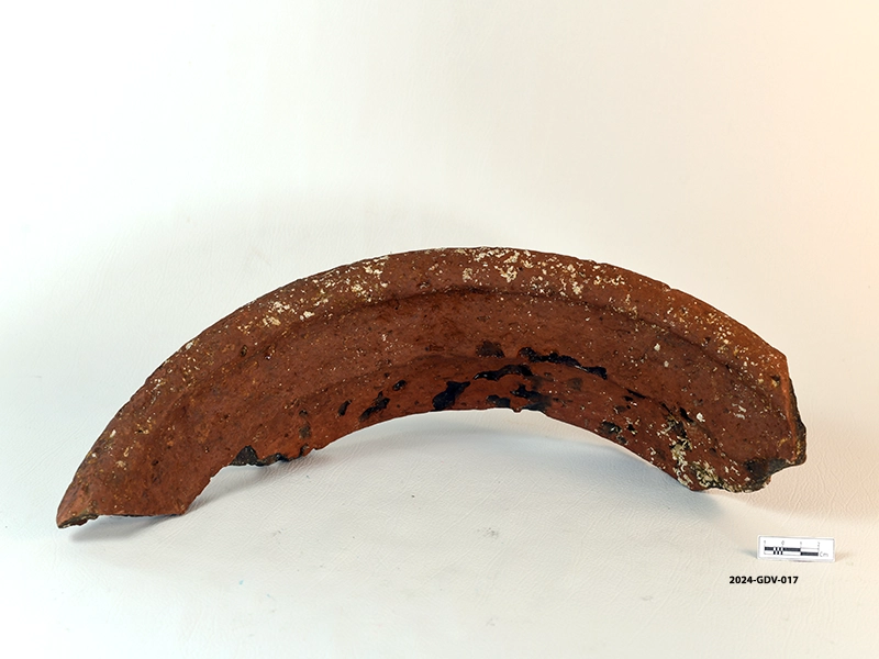 Part of a stand / pedestal — image 2