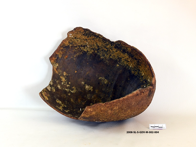 The part of a plat base  vessel  (Storage jar) — image 2