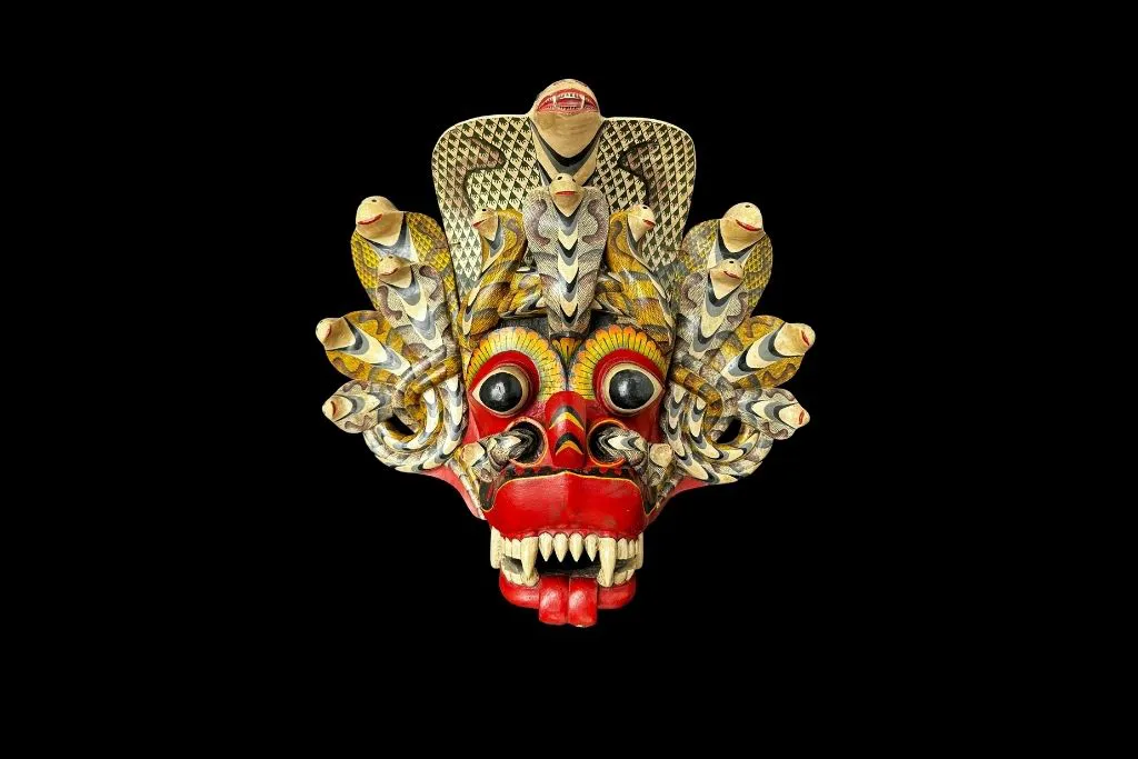 Raksha Kolama — Ariyapla Mask Museum